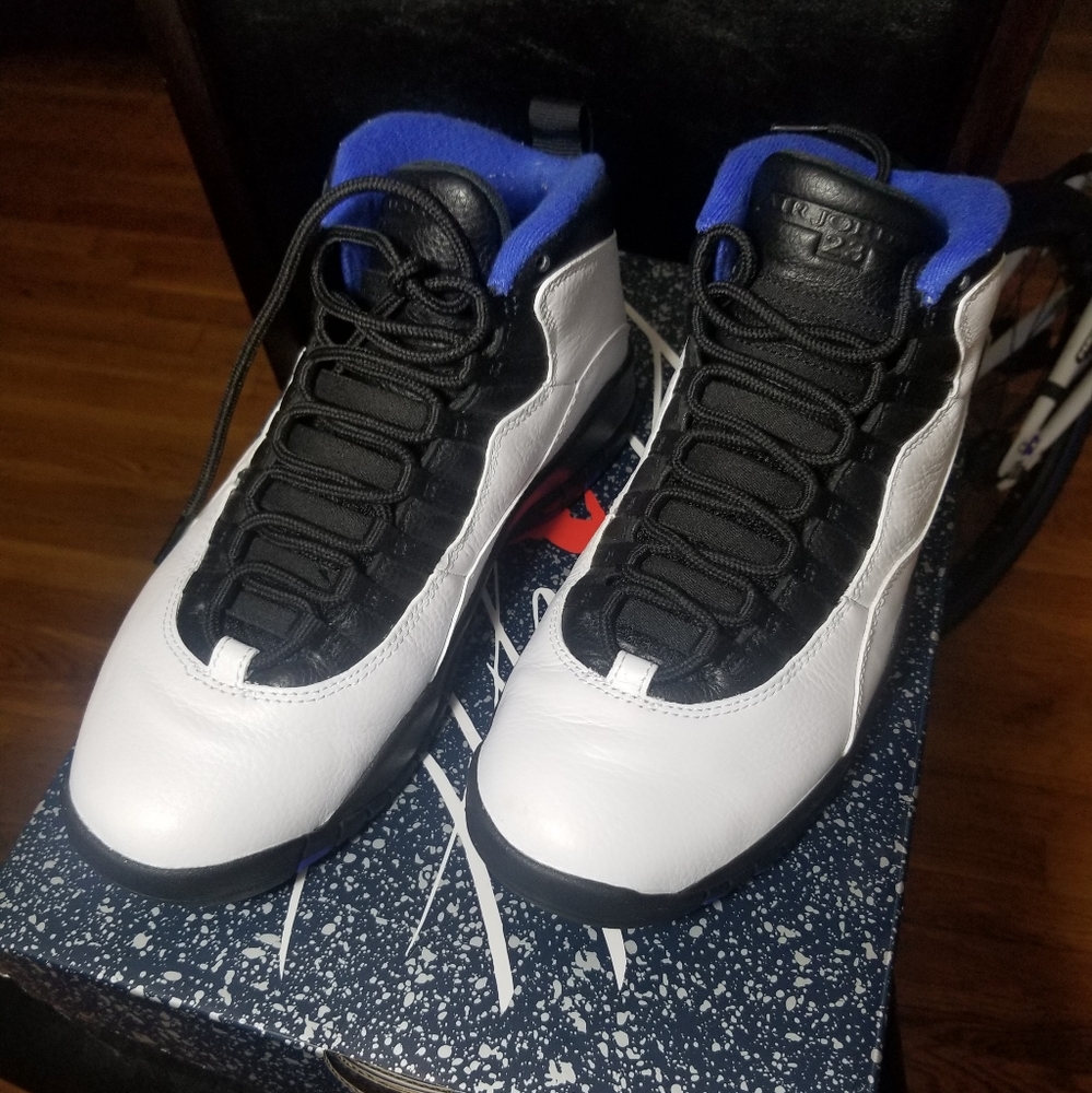Jordan, size 10